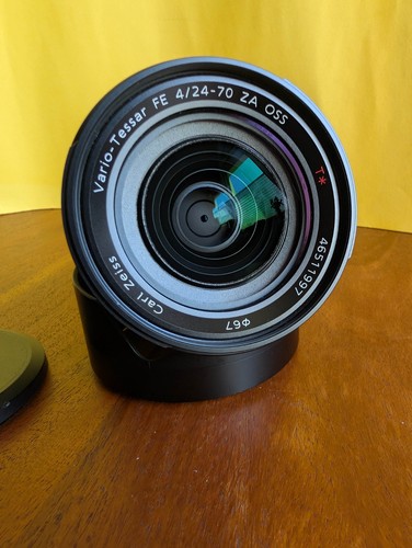 Sony carl zeiss sel2470z - zeiss,
